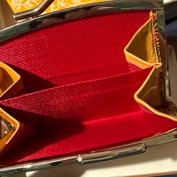 Colorful Patterned Women's Wallet - Picture 3 of 7